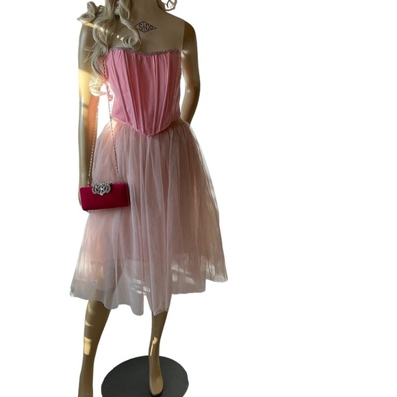 Barbie  Peachy Pink Tulle Lined Skirt. Haute Monde Sz M. Preloved - Picture 1 of 10